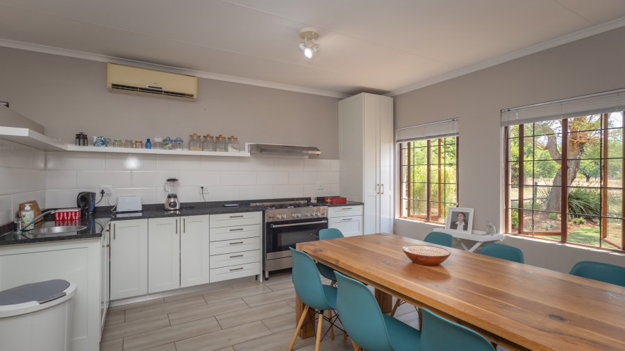 3 Bedroom Property for Sale in The Coves North West